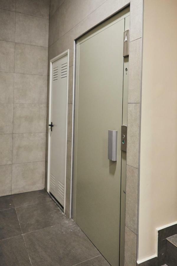Apartamento Montornes 1 Apartment กัสเตญองเดลาปลานา ภายนอก รูปภาพ